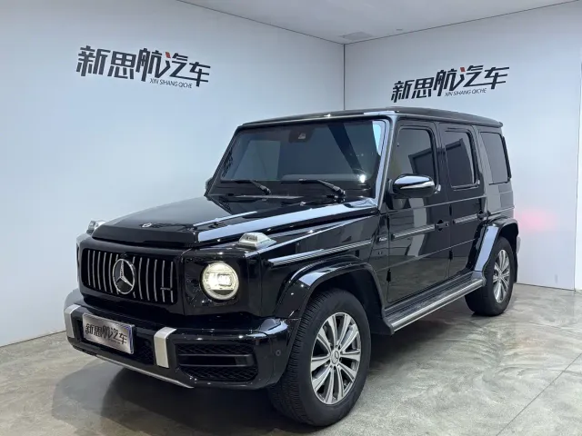 Фотография автомобиля — Mercedes-Benz G-Class
