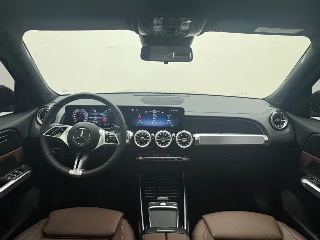 Mercedes-Benz GLB-Class — Фото автомобиля 15