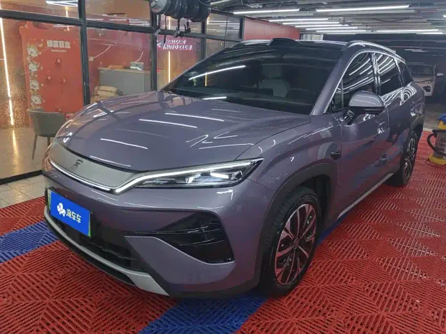 Фотография автомобиля — BYD Song Ultra