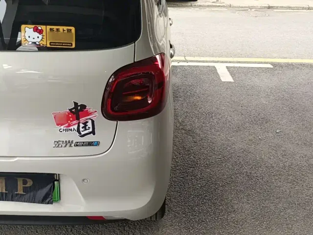 Wuling Hongguang Mini EV — Фото автомобиля 7