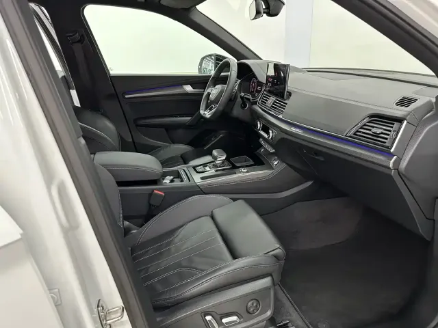 Audi Q5L — Фото автомобиля 14