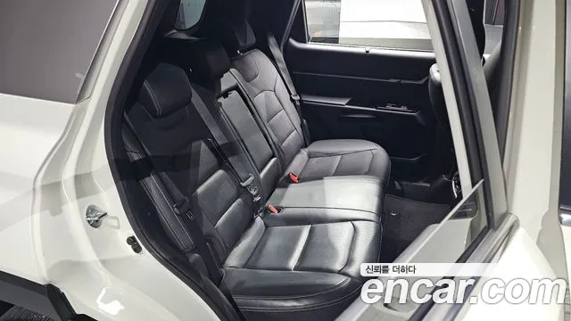 KG_Mobility_Ssangyong Torres Torres Бензин 1.5 2WD — Фото автомобиля 9