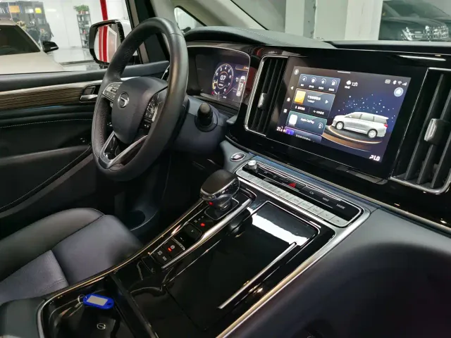 GAC Trumpchi M8 — Фото автомобиля 7