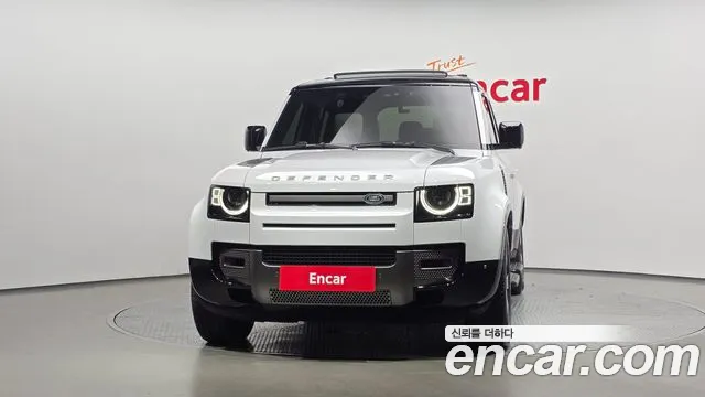 Land Rover Defender L663 — Фото автомобиля 3