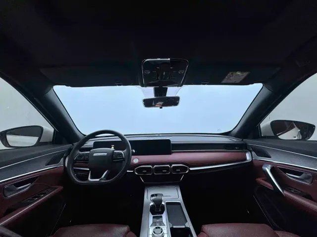 Jetour X70 Plus — Фото автомобиля 10
