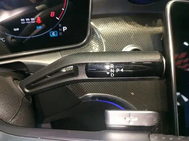 Mercedes-Benz C-Class — Фото автомобиля 13
