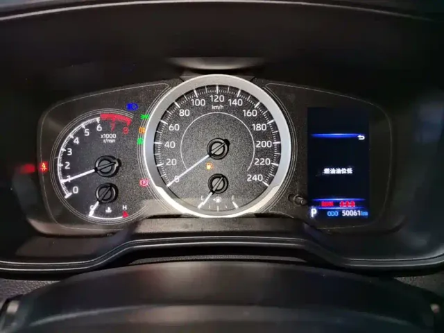 Toyota Corolla — Фото автомобиля 11