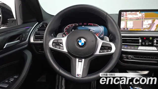BMW X4 xDrive20i M Sport — Фото автомобиля 13