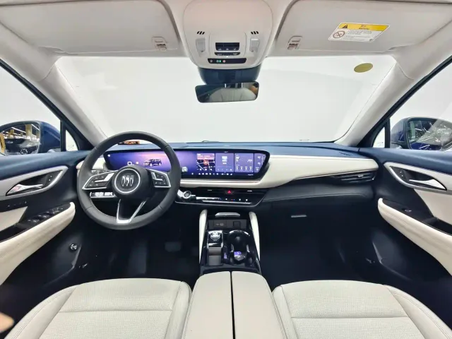 Buick Envision Plus — Фото автомобиля 14