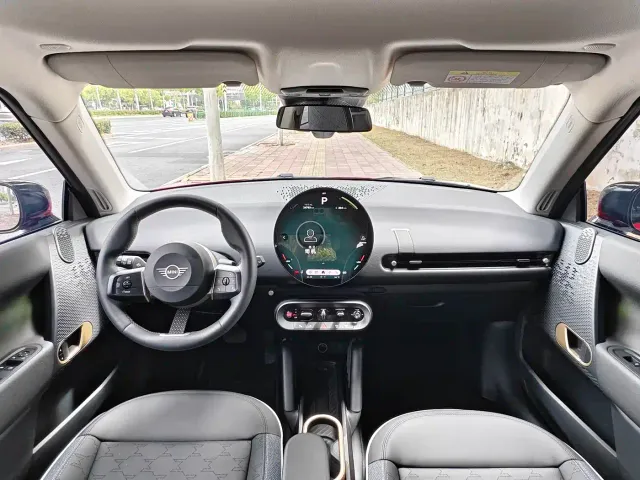 MINI Cooper — Фото автомобиля 13