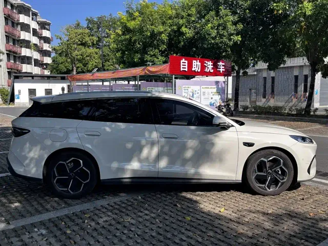 BYD Seal 06 DM-i Touring — Фото автомобиля 8