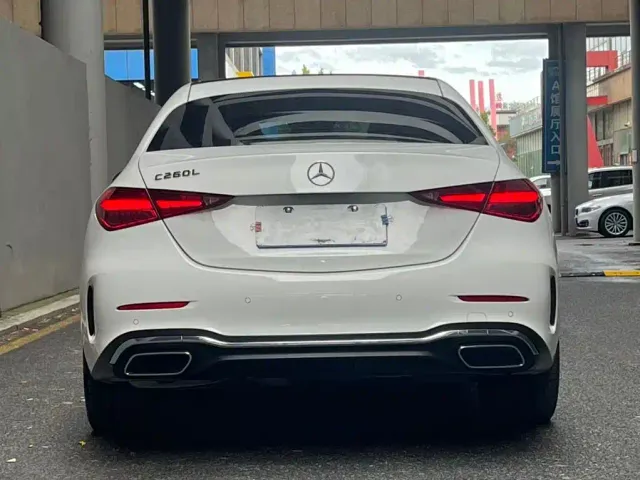 Mercedes-Benz C-Class — Фото автомобиля 4