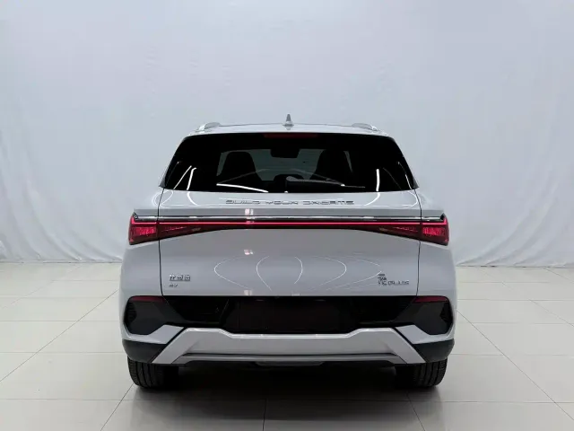 BYD Yuan PLUS — Фото автомобиля 13