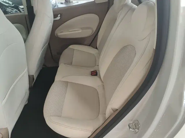 Wuling Hongguang Mini EV — Фото автомобиля 16
