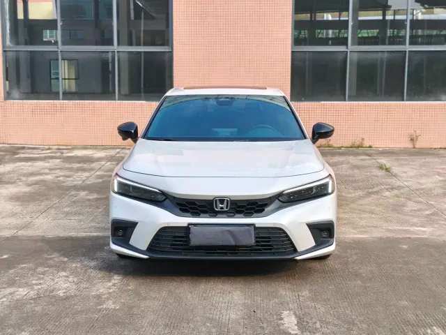 Honda Civic — Фото автомобиля 2