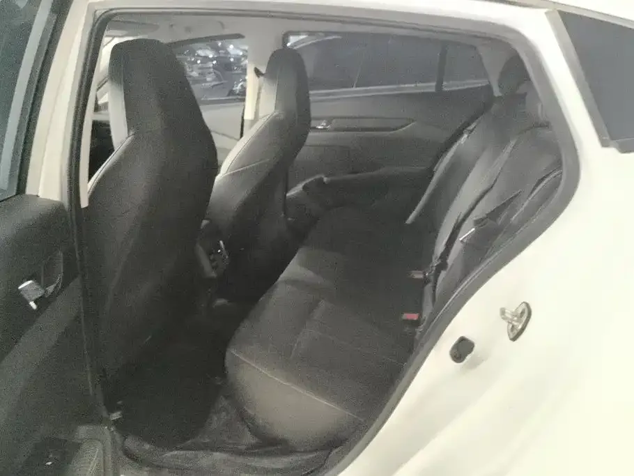 Dongfeng Aeolus Yixuan 2025 1.5L Auto Luxury — Фото автомобиля 11