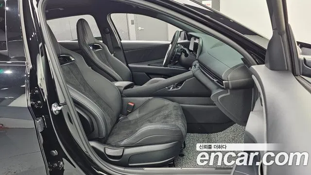 Hyundai Avante CN7 — Фото автомобиля 16
