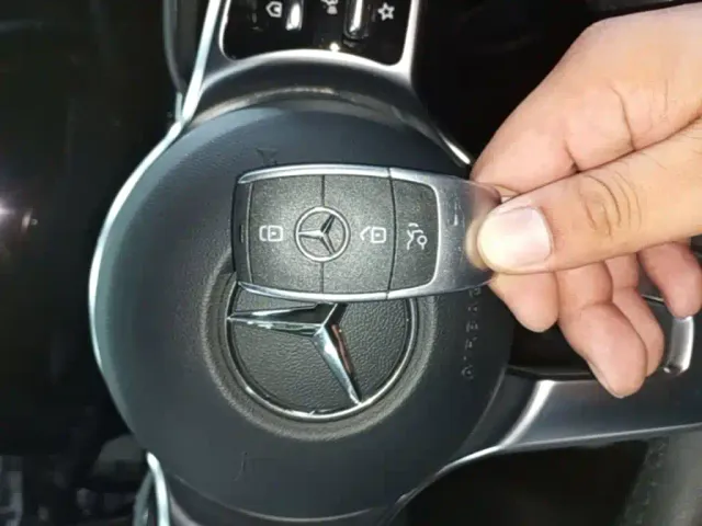 Mercedes-Benz GLB-Class — Фото автомобиля 16