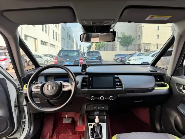 Honda Fit — Фото автомобиля 9
