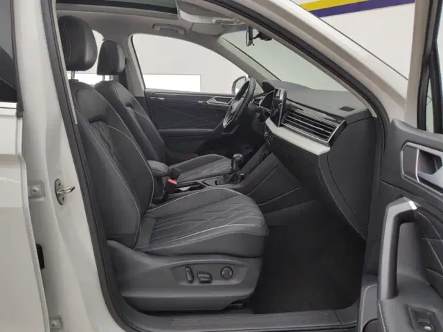 Volkswagen Tiguan L — Фото автомобиля 8