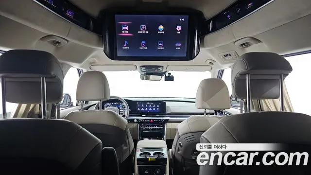 Kia Carnival Generation 4 — Фото автомобиля 27