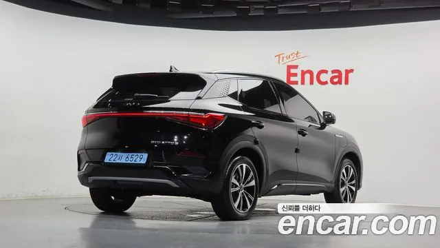 BYD Atto 3 — Фото автомобиля 2