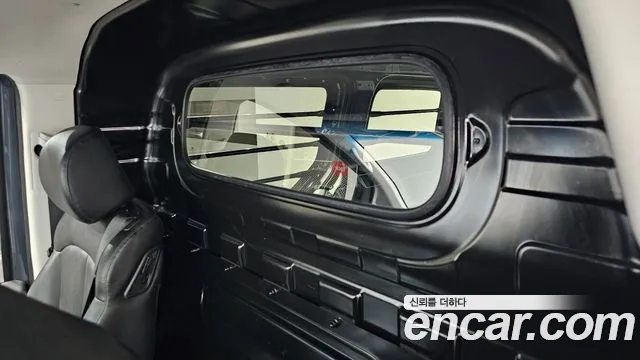 Hyundai Staria Staria Карго 3 места — Фото автомобиля 22