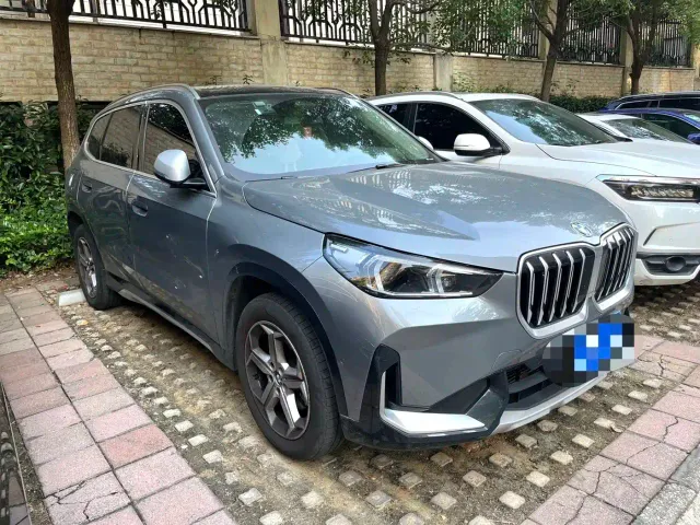 BMW X1 — Фото автомобиля 2