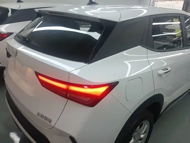 Wuling Xingchi — Фото автомобиля 5