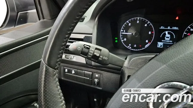 KG_Mobility_Ssangyong Rexton Новый Rexton Sport Дизель 2.2 2WD — Фото автомобиля 16