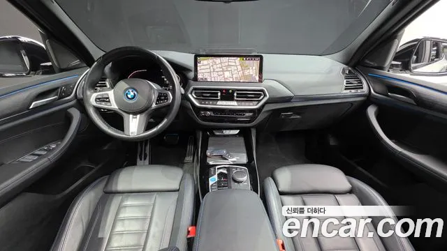 BMW iX3 G08 (2020–2024) — Фото автомобиля 10