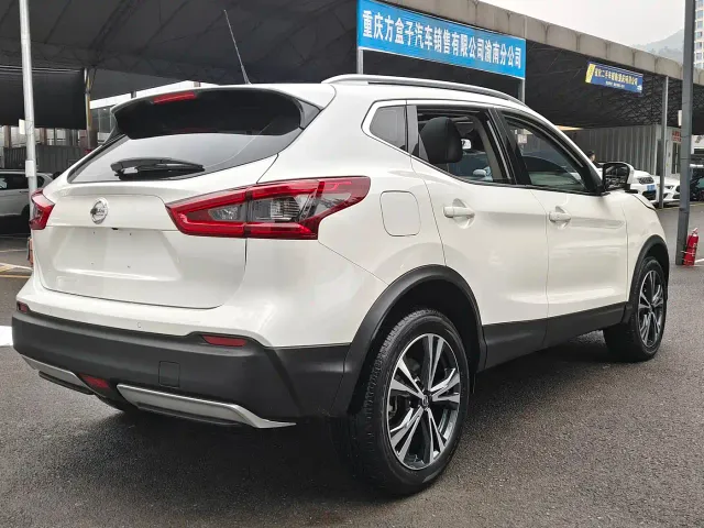 Nissan Qashqai — Фото автомобиля 8