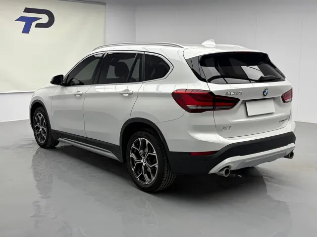 BMW X1 — Фото автомобиля 17