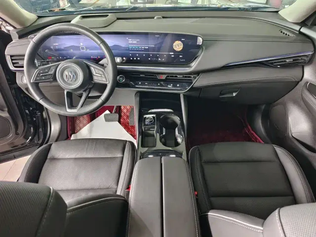 Buick Envision Plus 2025 Enclave Plus 28T 2WD Platinum Edition — Фото автомобиля 4
