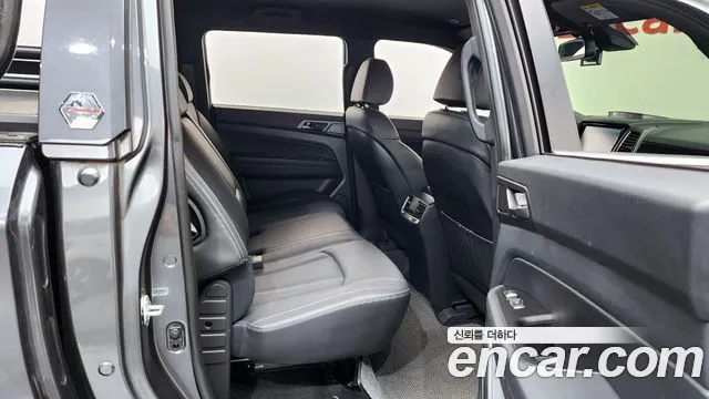 KG_Mobility_Ssangyong Rexton Новый Rexton Sport Khan Дизель 2.2 4WD — Фото автомобиля 12