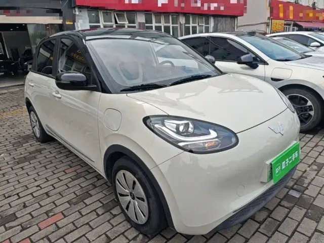 Wuling Bingo — Фото автомобиля 21