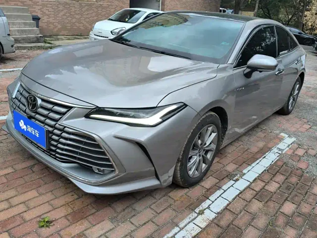 Фотография автомобиля — Toyota Avalon