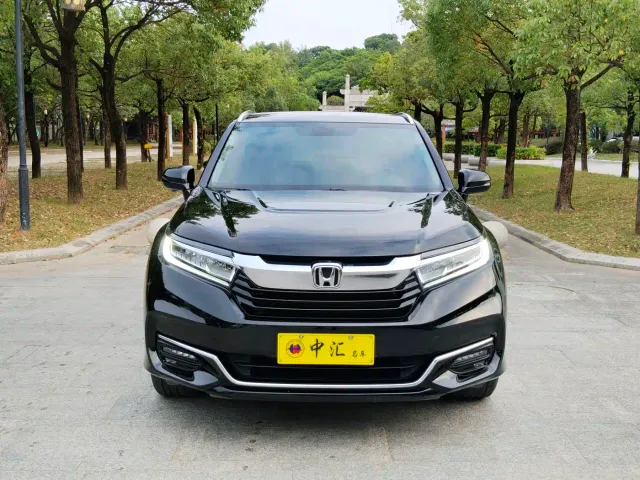 Honda Avancier — Фото автомобиля 2