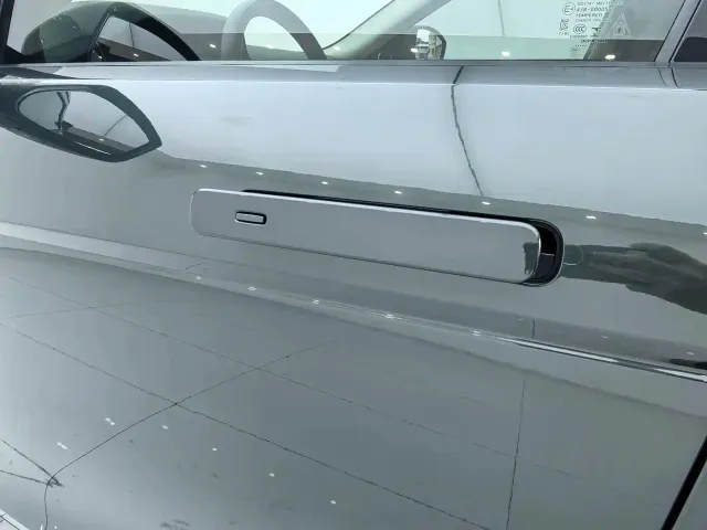 Land Rover Range Rover Evoque — Фото автомобиля 16
