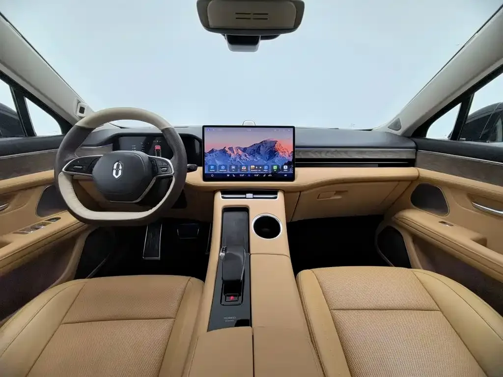 AITO Wenjie AITO M5 2022 Extended Range AWD Ultimate Edition — Фото автомобиля 5
