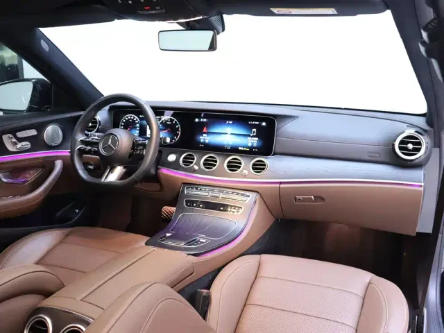 Mercedes-Benz E-Class — Фото автомобиля 20
