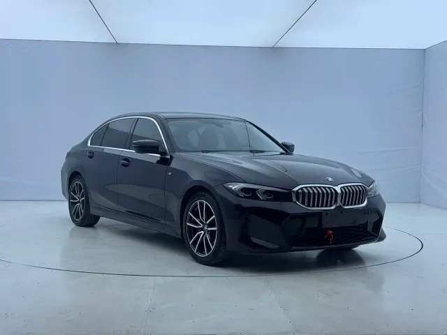 BMW 3 Series — Фото автомобиля 3