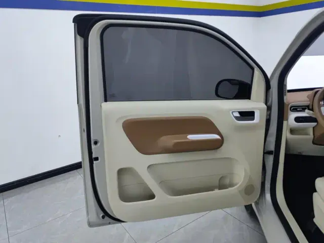 Wuling Hongguang Mini EV — Фото автомобиля 7