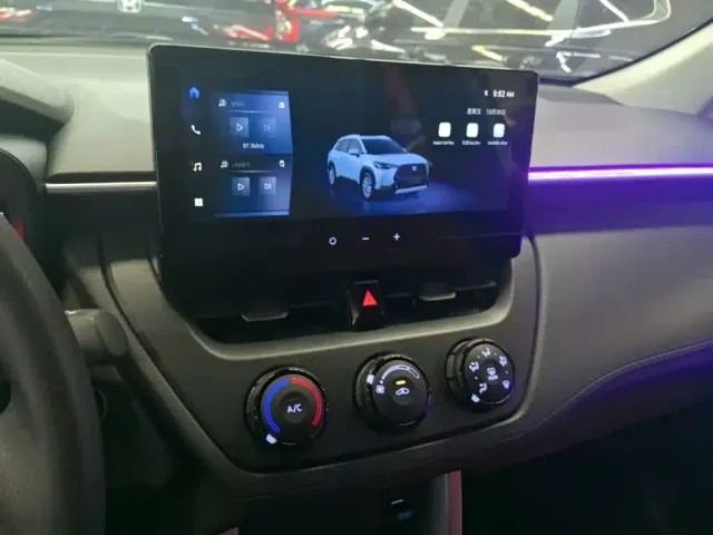 Toyota Corolla Cross — Фото автомобиля 12