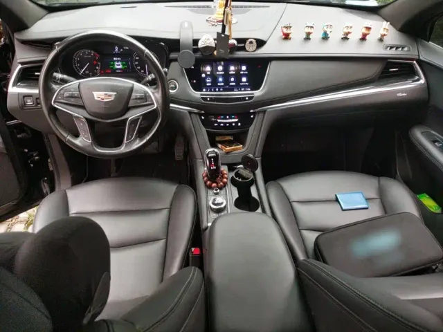 Cadillac XT5 — Фото автомобиля 12