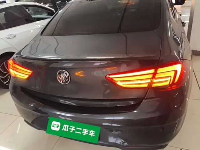 Buick Regal — Фото автомобиля 5