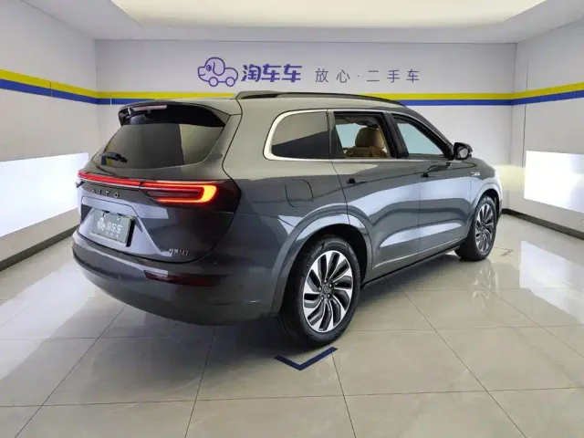 Aito M7 — Фото автомобиля 3