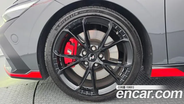 Hyundai Avante CN7 — Фото автомобиля 5