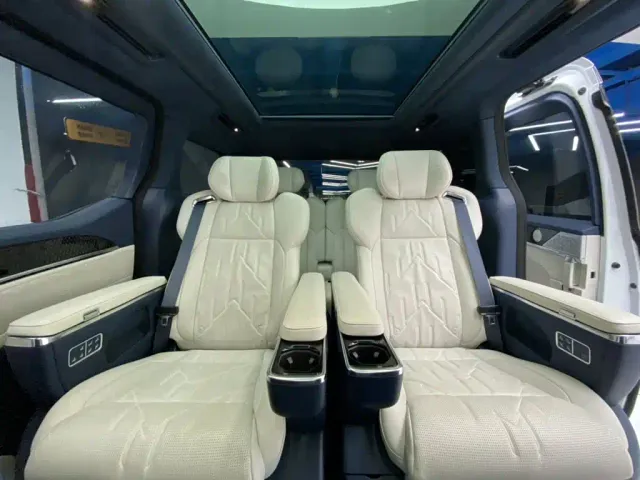 ZEEKR Zeekr 009 2024 6-seat Executive AWD 108kWh — Фото автомобиля 26