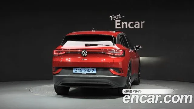 Volkswagen ID.4 — Фото автомобиля 4